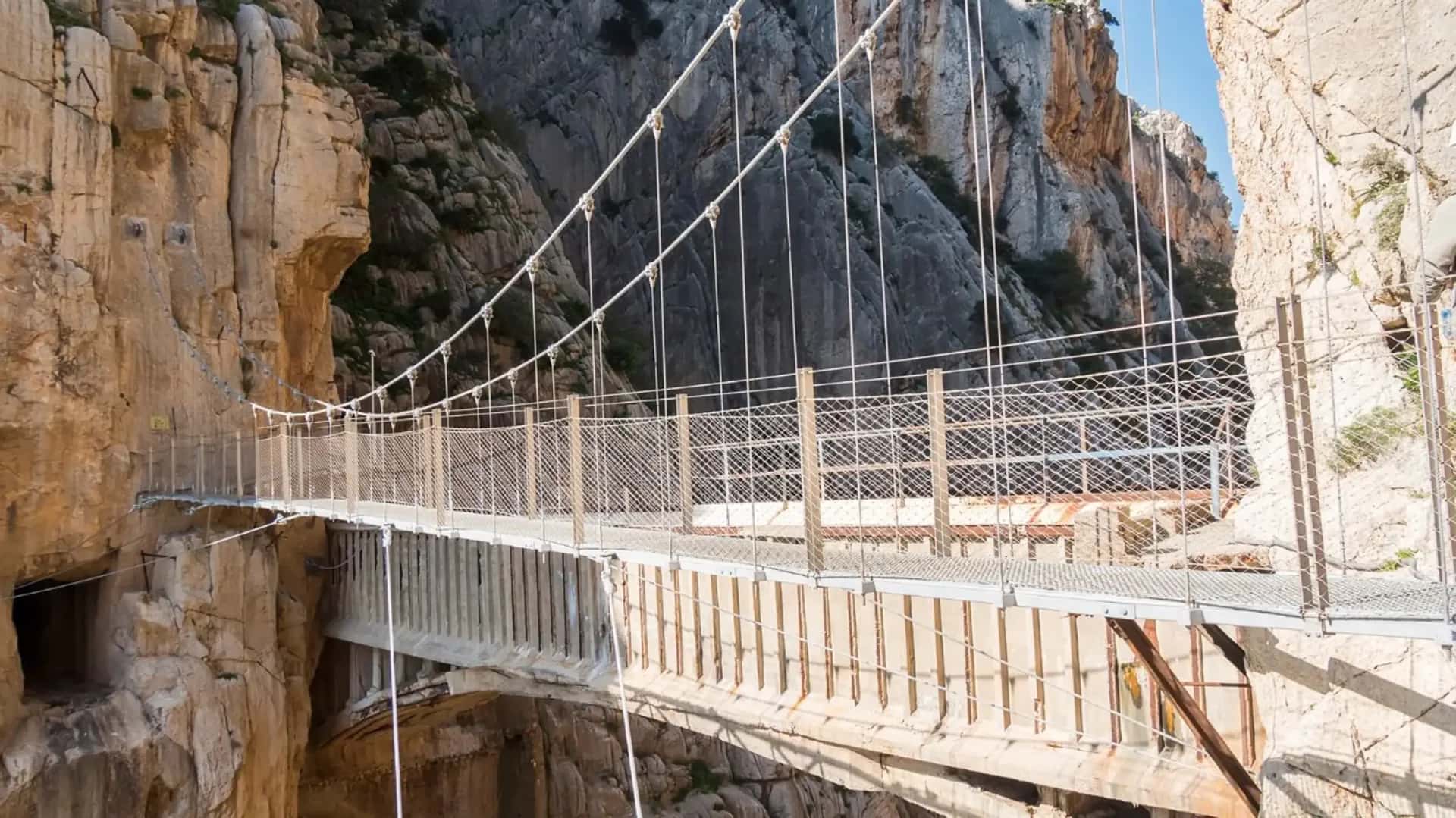 Desde Fuengirola: Excursión guiada de un día al Caminito del Rey en Málaga - Foto 2