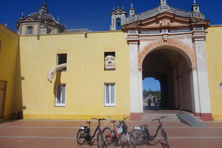 Tour privado en bicicleta eléctrica por Sevilla en Sevilla - Foto 7