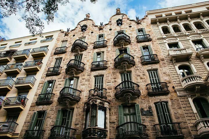 La Belleza de Barcelona en Bicicleta: Tour Privado en Barcelona - Foto 5