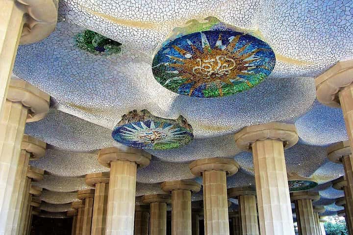 Visita guiada por Park Guell con entrada sin colas en Barcelona - Foto 8