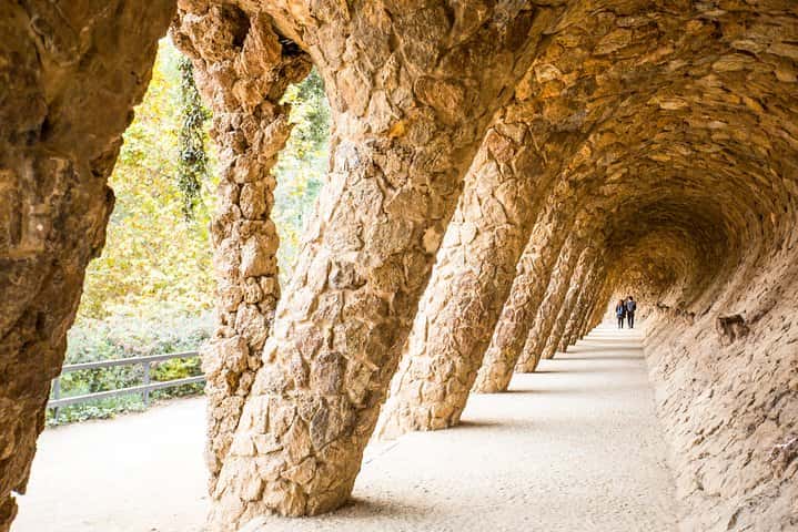 Visita guiada por Park Guell con entrada sin colas en Barcelona - Foto 12