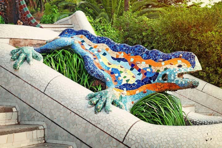 Tour privado guiado por Park Guell en Barcelona - Foto 4
