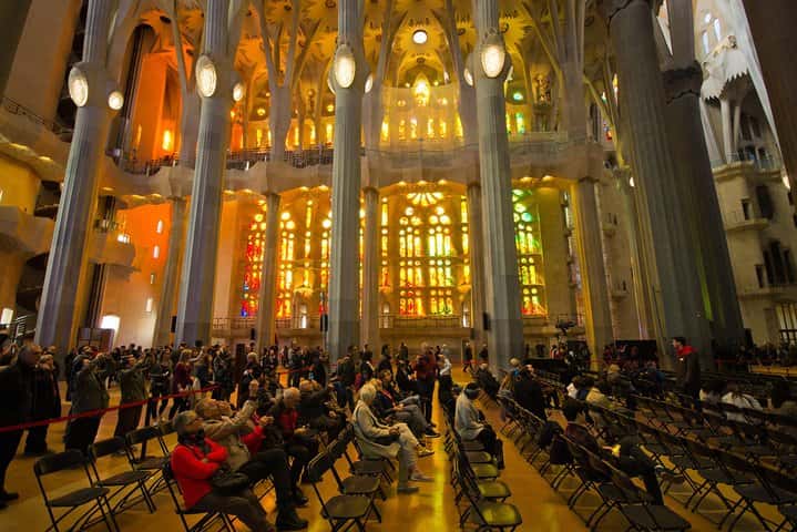 Tour Privado Park Guell y Sagrada Familia en Barcelona - Foto 8