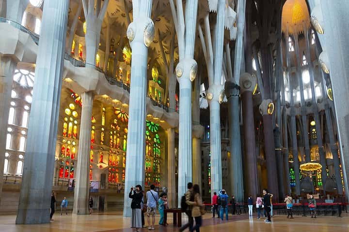 Tour Privado Park Guell y Sagrada Familia en Barcelona - Foto 9
