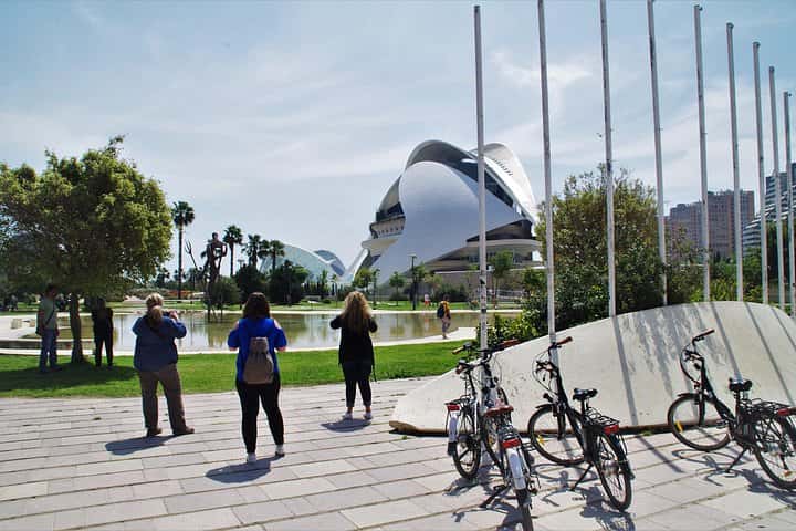 Toda Valencia en bicicleta en Valencia - Foto 2