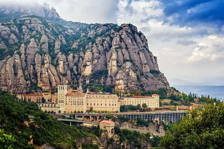 Excursión privada al monasterio de Montserrat con recogida en el hotel en Barcelona - Foto 7