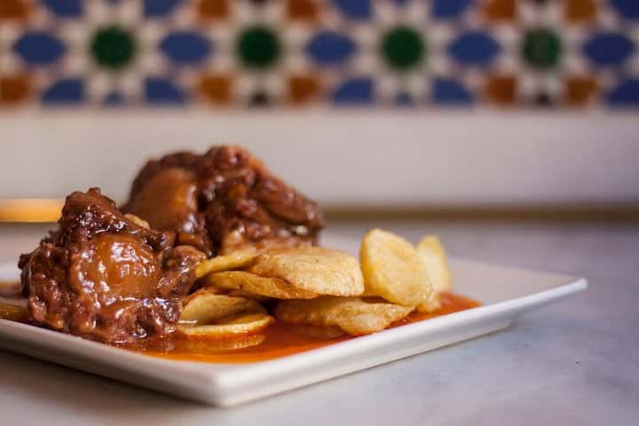 Tour gastronómico histórico privado por Sevilla de más de 15 sabrosas joyas ocultas en Sevilla - Foto 3