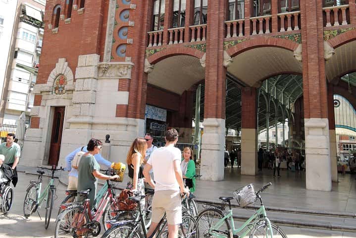 Visita privada al casco antiguo de Valencia en Valencia - Foto 3