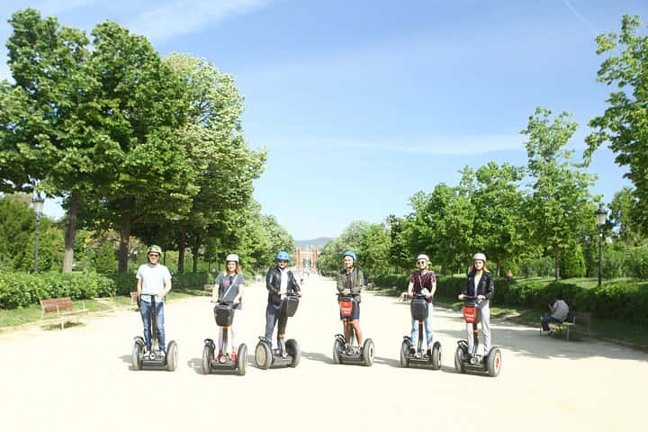 Tour PRIVADO de 3 horas en Segway por Barcelona con guía en directo en Barcelona - Foto 5