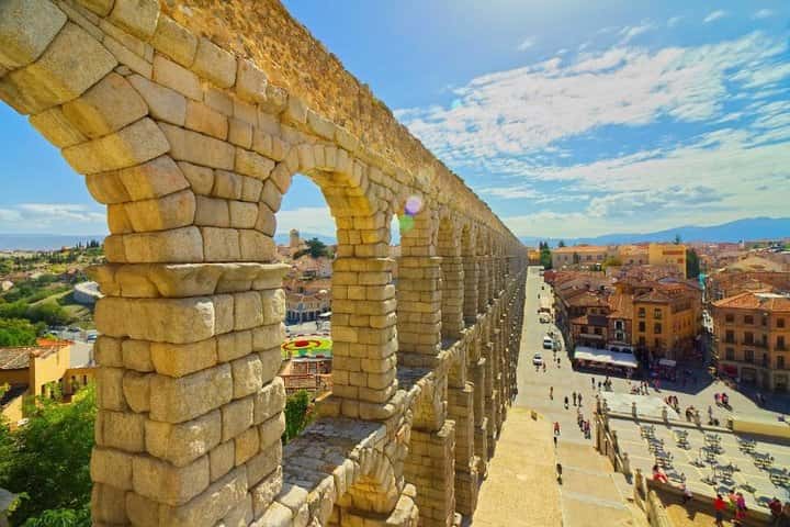 Excursión de un día a El Escorial, Valle y Segovia desde Madrid en Madrid - Foto 11
