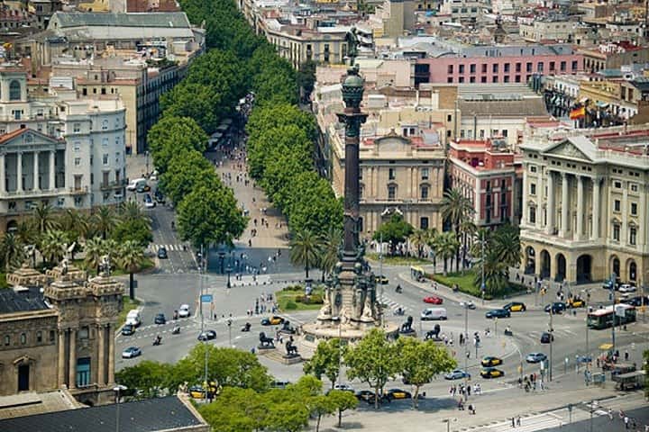 Tour Barcelona Gaudí : Sagrada Familia, Casa Batlló & Casa Mila en Barcelona - Foto 4