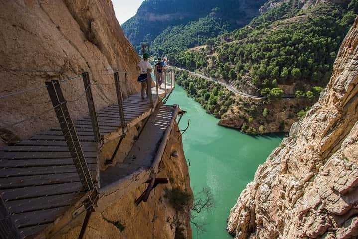 Dare for a walk on the private road Caminito del Rey tour from Malaga en Malaga - Main image