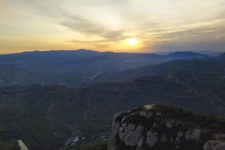 Excursión privada al monasterio de Montserrat con recogida en el hotel en Barcelona - Foto 9