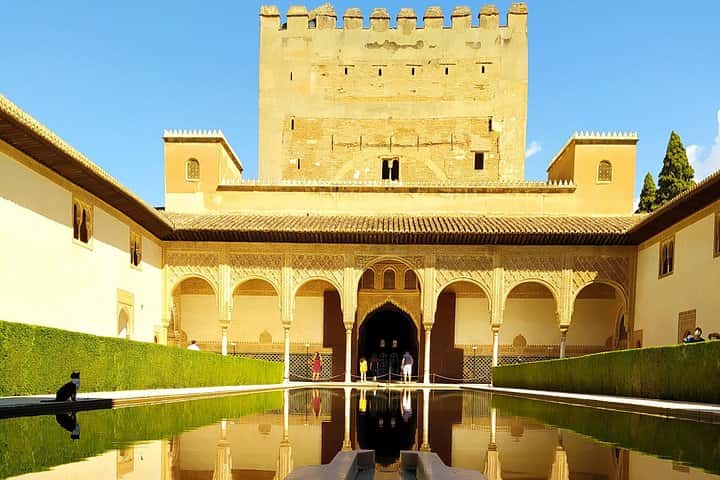Alhambra completa con guía turístico- Evite colas de individuales en Granada - Foto 5