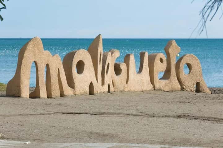 Traslado al aeropuerto: Aeropuerto de Málaga AGP a Málaga en coche de lujo en Málaga - Foto 9