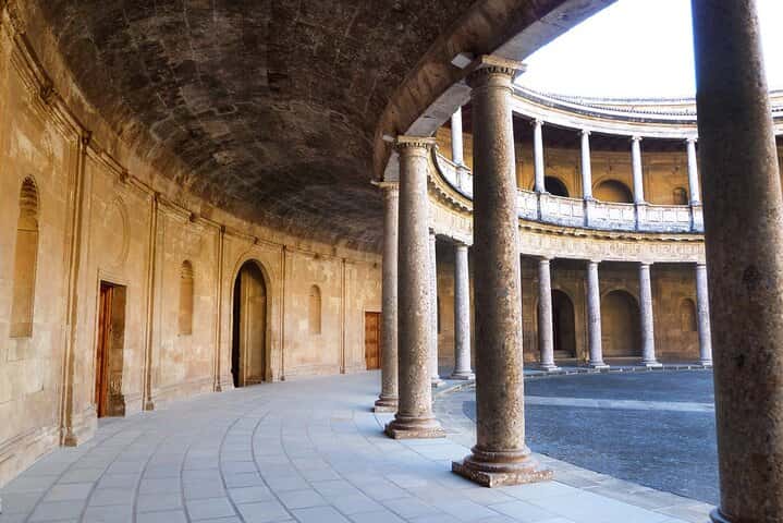 Tour Privado por la Alhambra para viajar en el tiempo. NO TICKETS en Granada - Foto 6
