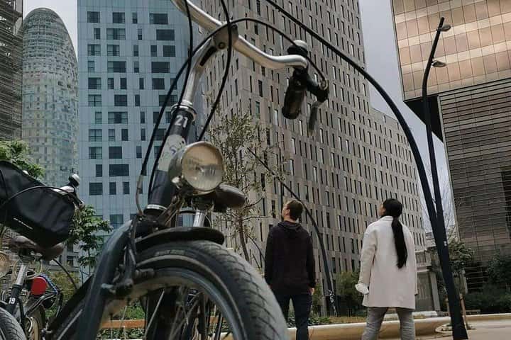 Recorrido ecológico en bicicleta por Barcelona desde una perspectiva local en Barcelona - Foto 4