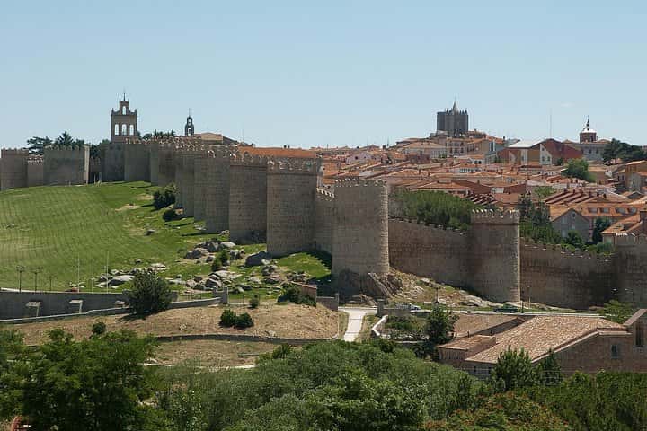 Desde Madrid: Tour Privado Oficial a Ávila & Segovia en Madrid - Foto 22