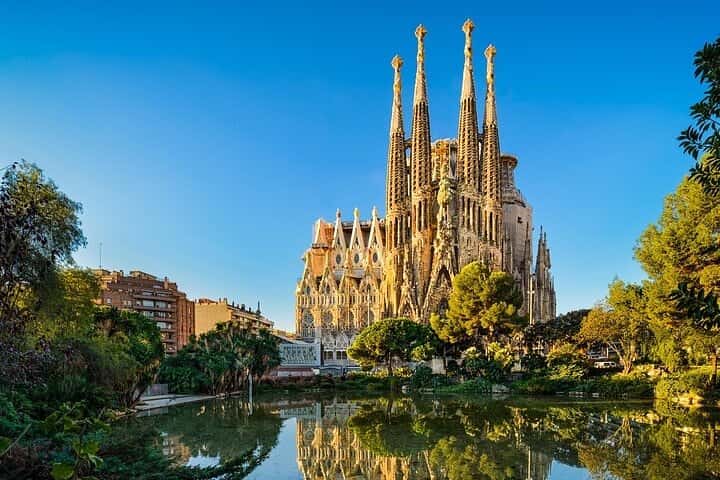 Hora Dorada Sagrada Familia y Sunset Park Güell  en Barcelona - Foto 4