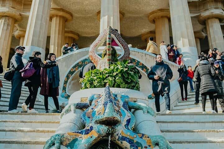 Hora Dorada Sagrada Familia y Sunset Park Güell  en Barcelona - Foto 6