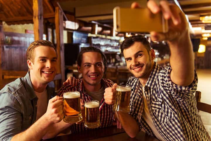 Tour privado de degustación de cerveza española en el casco antiguo de Barcelona en Barcelona - Foto 8