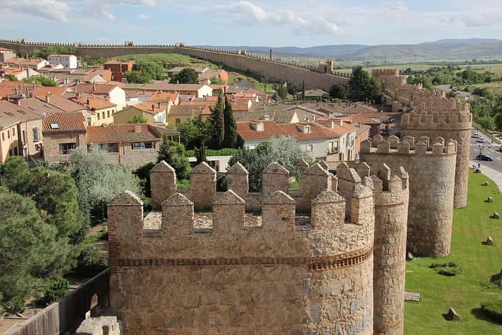 Tour Privado de Ávila y Segovia desde Madrid en Madrid - Imagen principal
