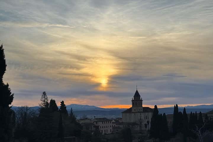 Recorrido privado por la Alhambra de Granada(incluye tickets) en Granada - Foto 7