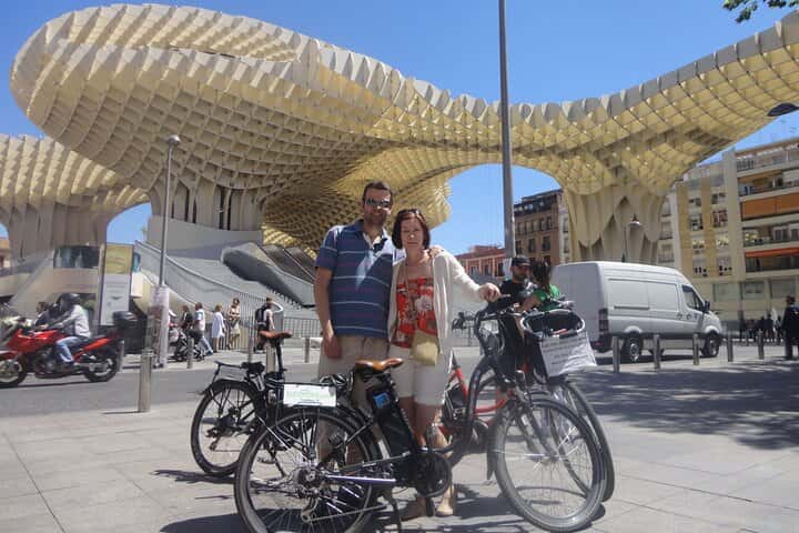 Tour privado en bicicleta eléctrica por Sevilla en Sevilla - Foto 2
