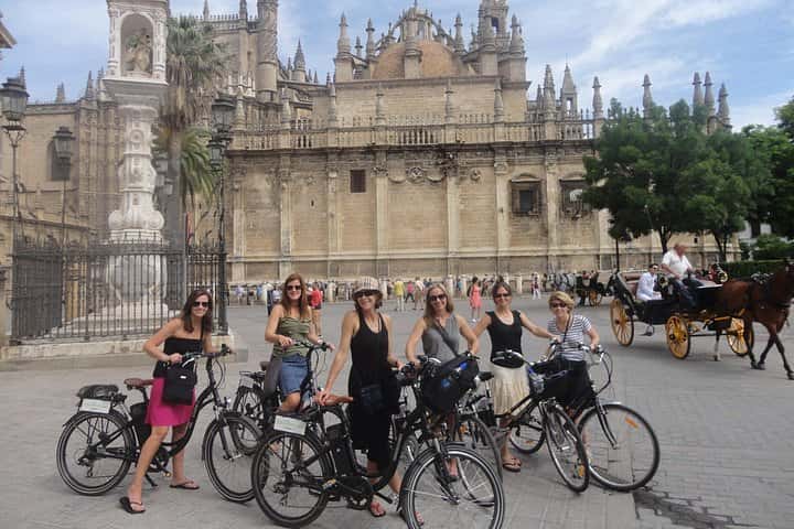 Tour privado en bicicleta eléctrica por Sevilla en Sevilla - Foto 5