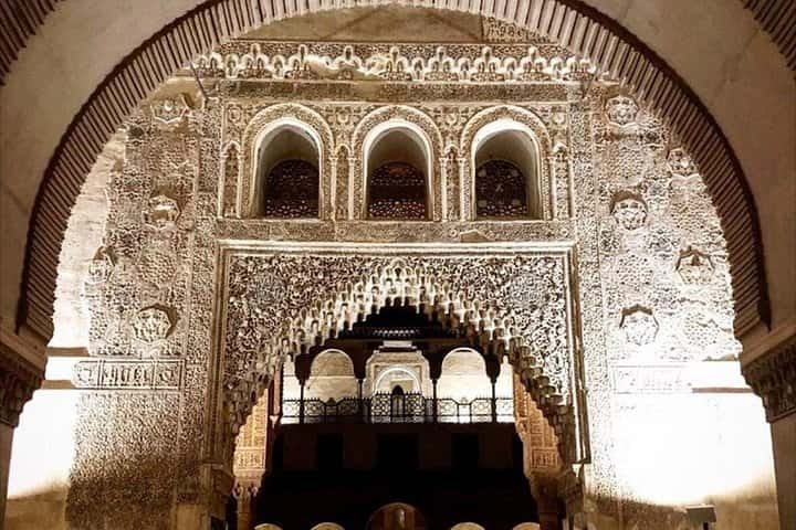 Recorrido privado por la Alhambra de Granada(incluye tickets) en Granada - Foto 14