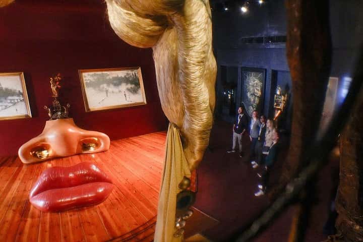 Excursión de día completo desde Barcelona al Museo de Girona y Dali en Barcelona - Foto 6