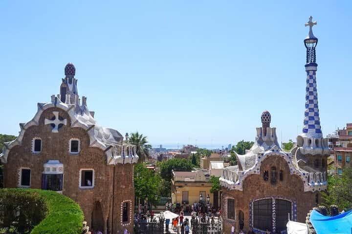 Visita guiada por Park Guell con entrada sin colas en Barcelona - Foto 9