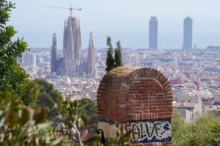 Visita guiada por Park Guell con entrada sin colas en Barcelona - Foto 11