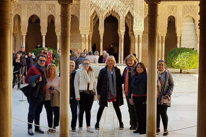 Tour privado Alhambra con tickets en Granada - Imagen principal