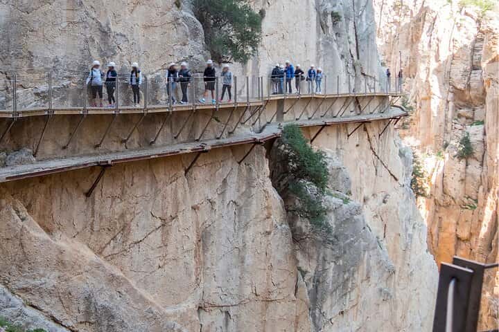  Tour guiado al Caminito del Rey desde La Costa del Sol en Málaga - Foto 8