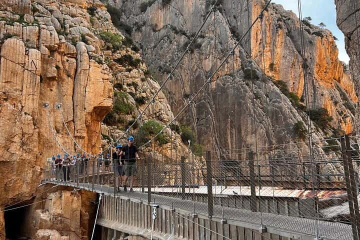 Caminito del Rey con Transporte Privado desde Marbella en Málaga - Foto 3