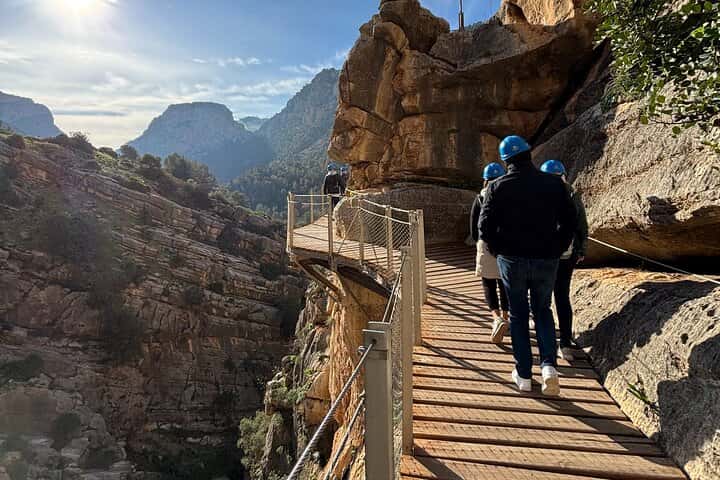 Guided Caminito del Rey without Transportation en Malaga - Photo 3