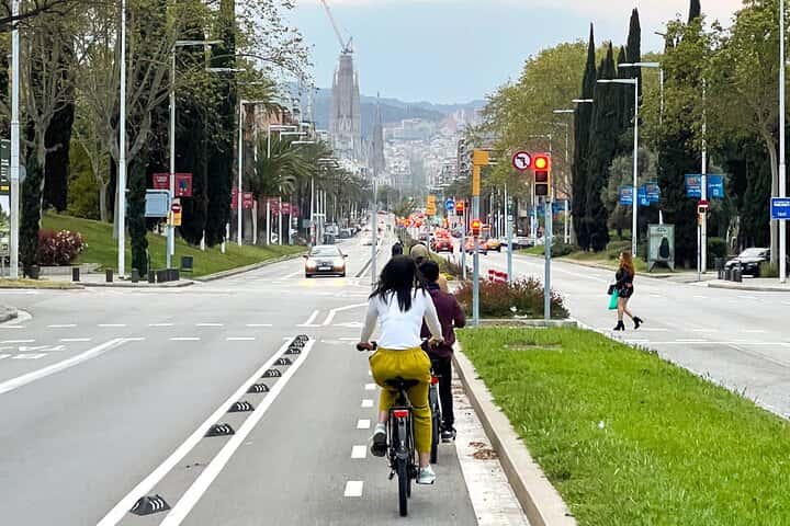 Tours privados en bicicleta - Ruta personalizable, lo más destacado de Barcelona en Barcelona - Foto 6