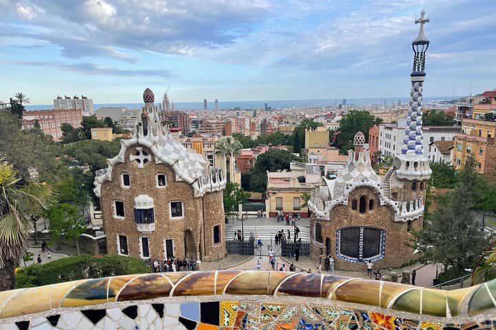 Visita guiada a Park Guell en Barcelona - Foto 3