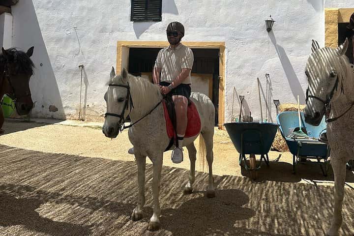 Desde Barcelona: Paseos a caballo y picnic de tapas PRIVADO en Barcelona - Foto 7