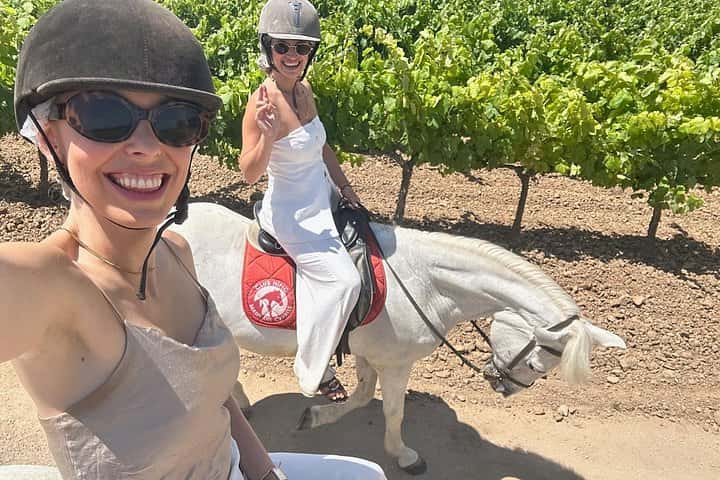 Desde Barcelona: Paseos a caballo y picnic de tapas PRIVADO en Barcelona - Foto 8