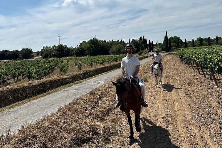 Desde Barcelona: Paseos a caballo y picnic de tapas PRIVADO en Barcelona - Foto 11