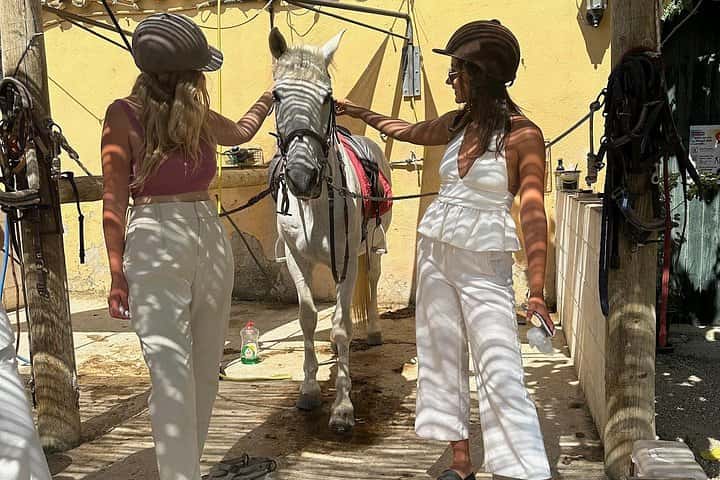 Desde Barcelona: Paseos a caballo y picnic de tapas PRIVADO en Barcelona - Foto 14