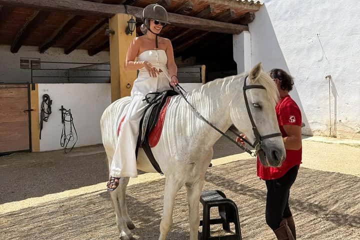 Desde Barcelona: Paseos a caballo y picnic de tapas PRIVADO en Barcelona - Foto 17