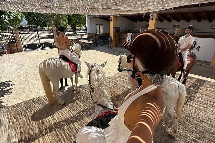 Desde Barcelona: Paseos a caballo y picnic de tapas PRIVADO en Barcelona - Foto 18