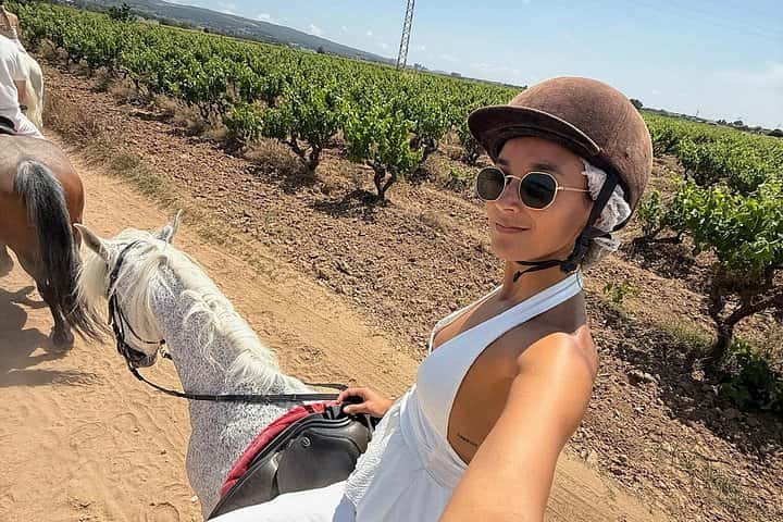Desde Barcelona: Paseos a caballo y picnic de tapas PRIVADO en Barcelona - Foto 24