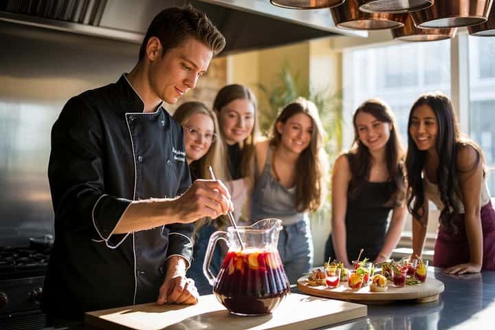 Taller de Tapas y Sangria con Maridaje de Cerveza Artesanal en Barcelona en Barcelona - Imagen principal