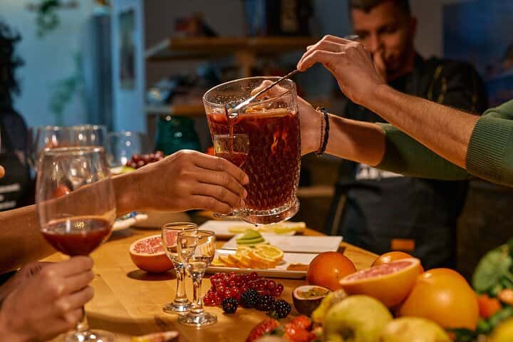 Taller de Tapas y Sangria con Maridaje de Cerveza Artesanal en Barcelona en Barcelona - Foto 8