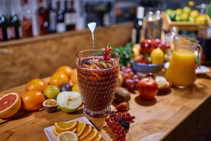 Taller de Tapas y Sangria con Maridaje de Cerveza Artesanal en Barcelona en Barcelona - Foto 9