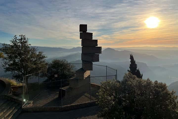 Excursión privada al Monasterio de Montserrat con recogida en el hotel en Barcelona - Foto 4